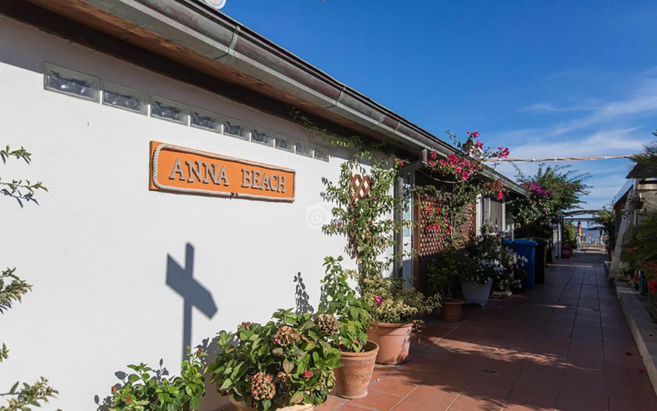 Hotel Anna Terracina Esterno foto